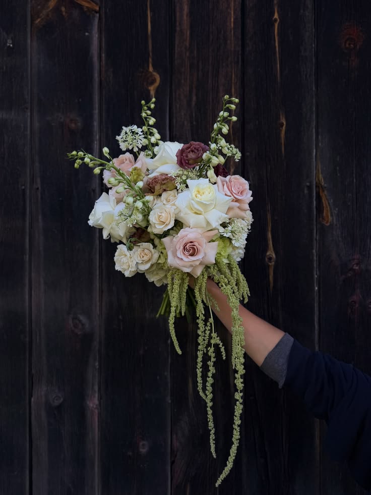@heirloomfloralcompany