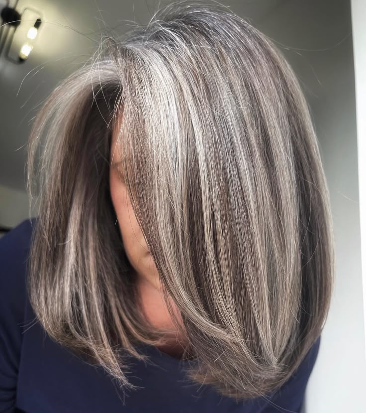 Italian Bob Wigs with Highlights and Lowlights 100% Real Hum