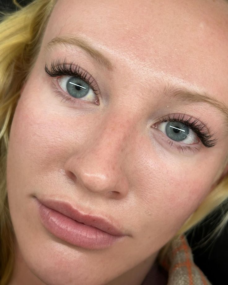 Wedding lashes 👰🏼‍♀️ Thank you for trusting me for your big 