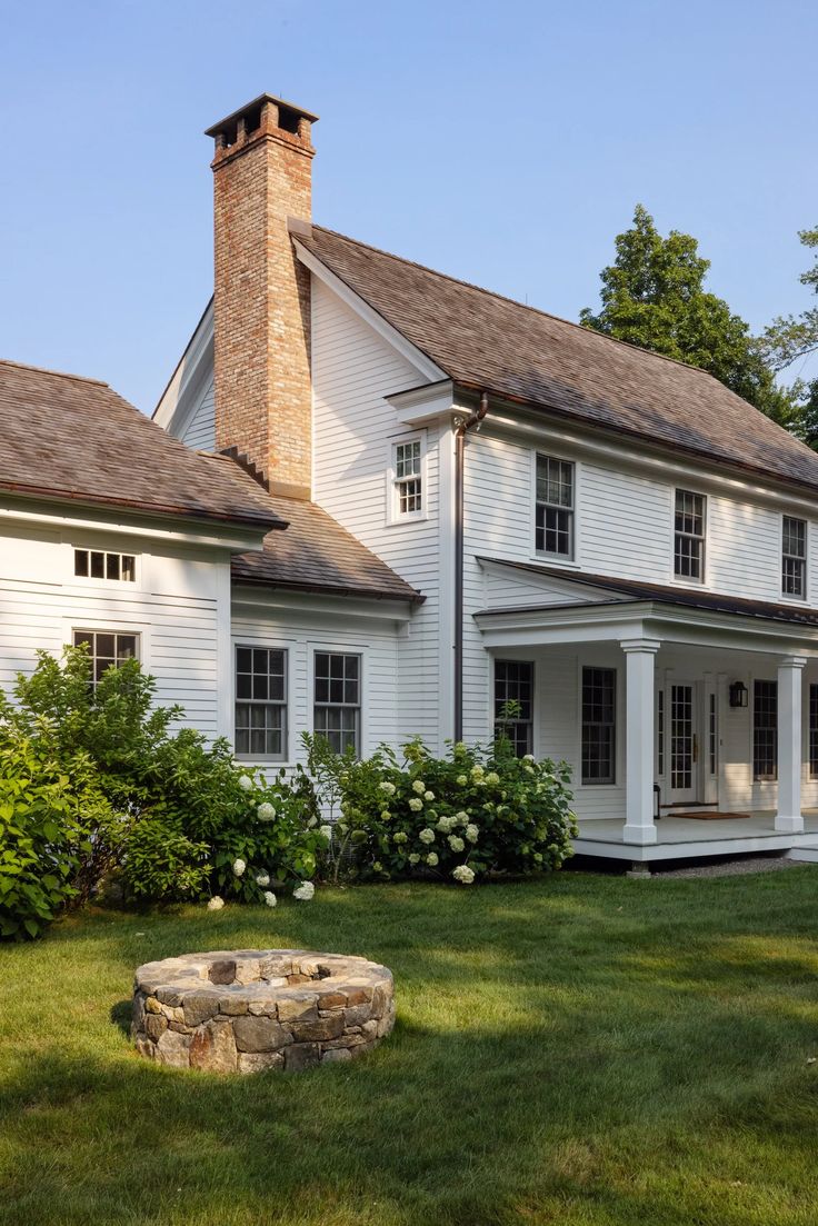 White Arrow — Bedford Residence