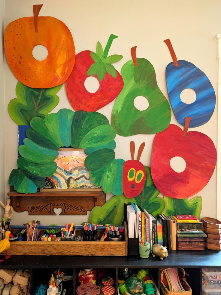 Giant Packing Paper Hungry Caterpillar Fruit 🍊

Here are pic