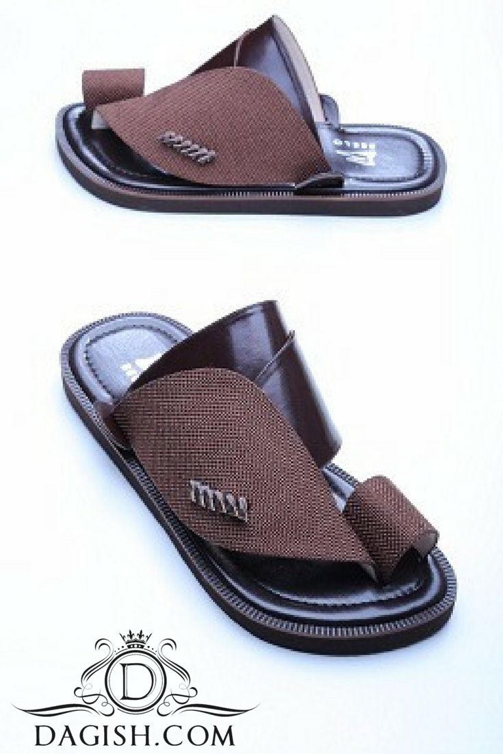 Our hand-crafted brown leather sandals feature a contrasting