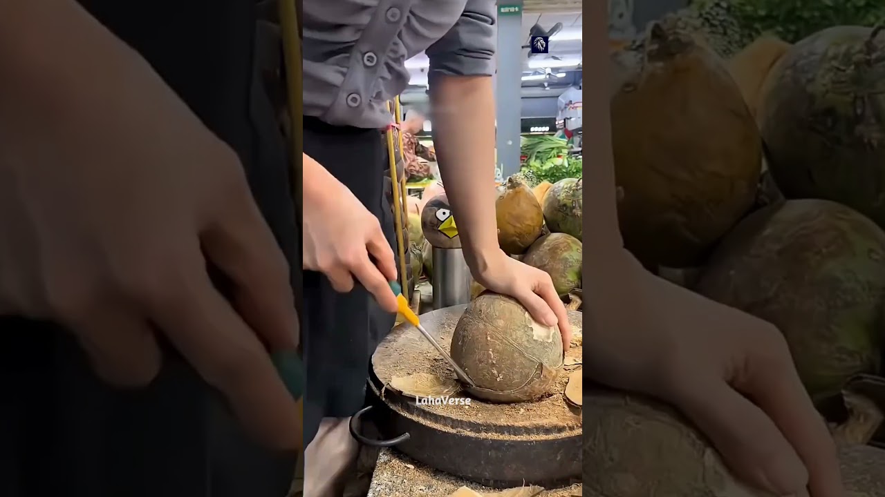Taste This Amazing Coconut If You Visit China! 🌴😱