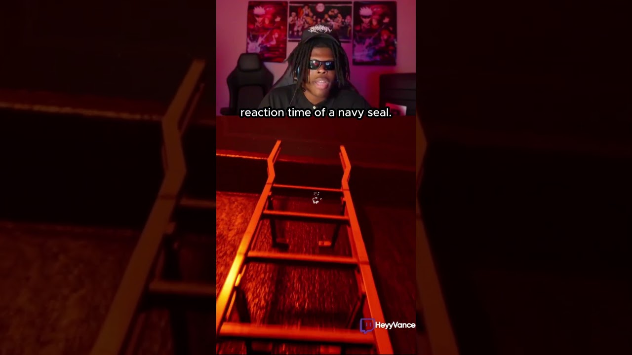 his reaction time is WILD 😳 #fnaf #horror #gaming #viral #shorts