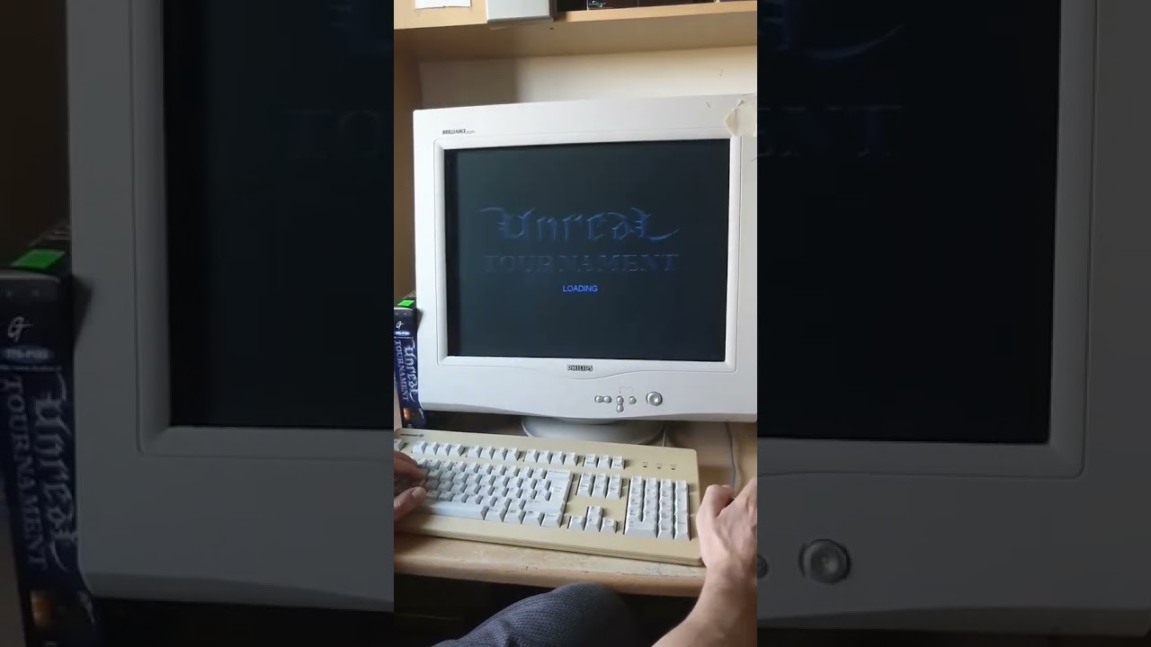 Unreal Tournament (1999) – oyun tarixinin klassik FPS şah əsərlərindən biridir.