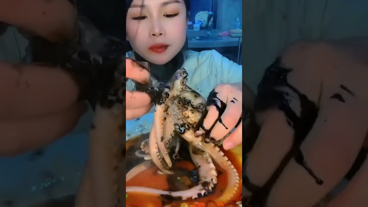 fast eating So Yummy eating spicyfood#asmr #mugbang #makanpedas #delicious #spicy #noodle #eating #s
