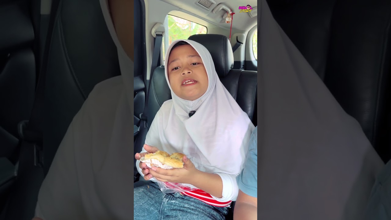 TIAN BARU MAU MAKAN ROTI KALAU IBU IKUT MAKAN JUGA☺️🥰 #hiburansegar #shorts #love #family