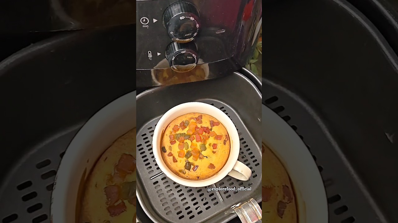 Britania style eggless fruit cake in a mug 😋 #trending #viral #baking #shorts