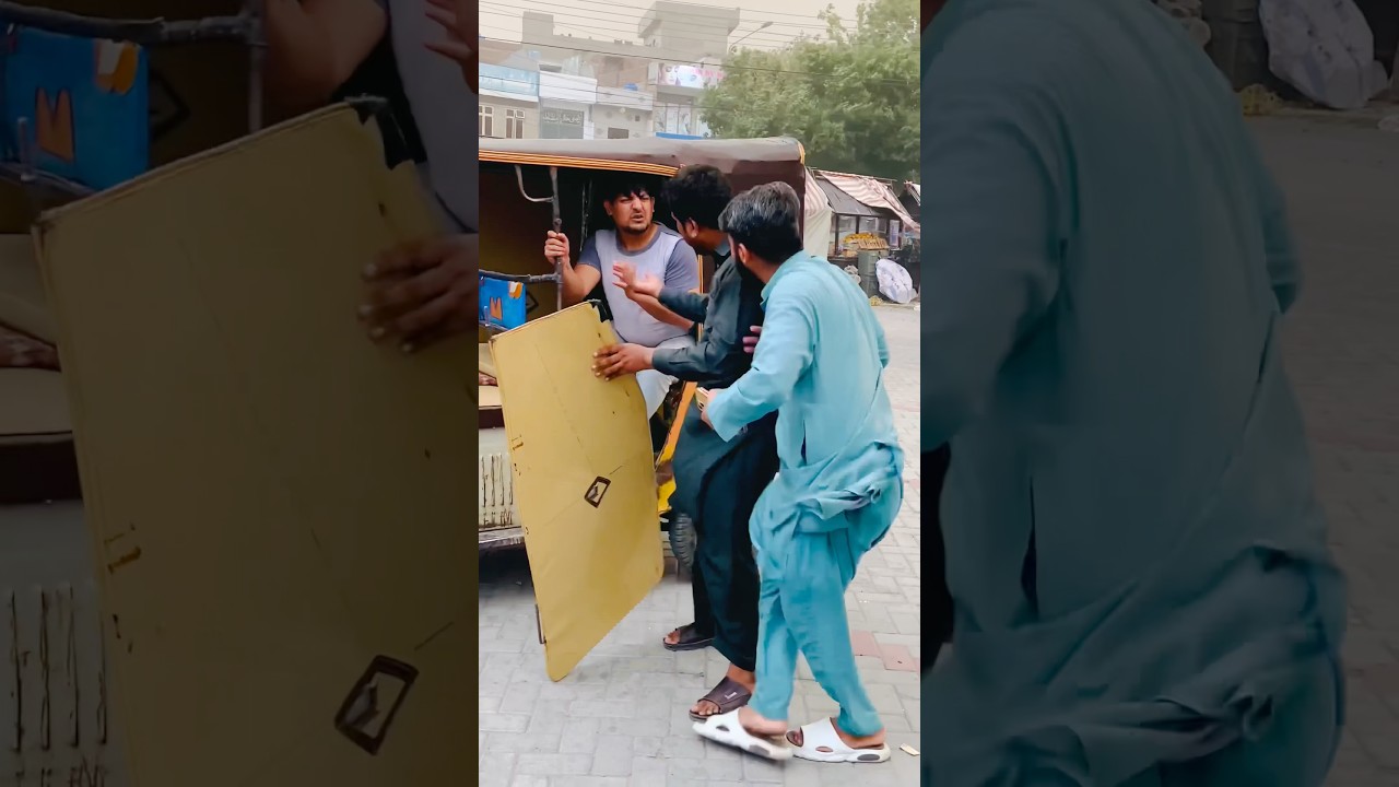 No word just laugh 🤣🤣😱😁 #funny #comedyforever #comedy #comedyvidoes #comedymove #prank #fun