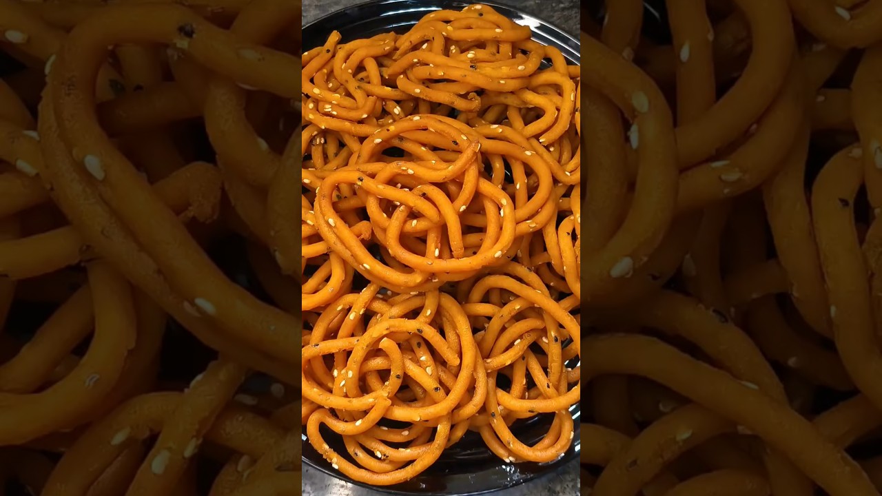 Crispy Murukulu Recipe | #youtubeshorts #swassyhomekitchen #ytshorts #food #cooking