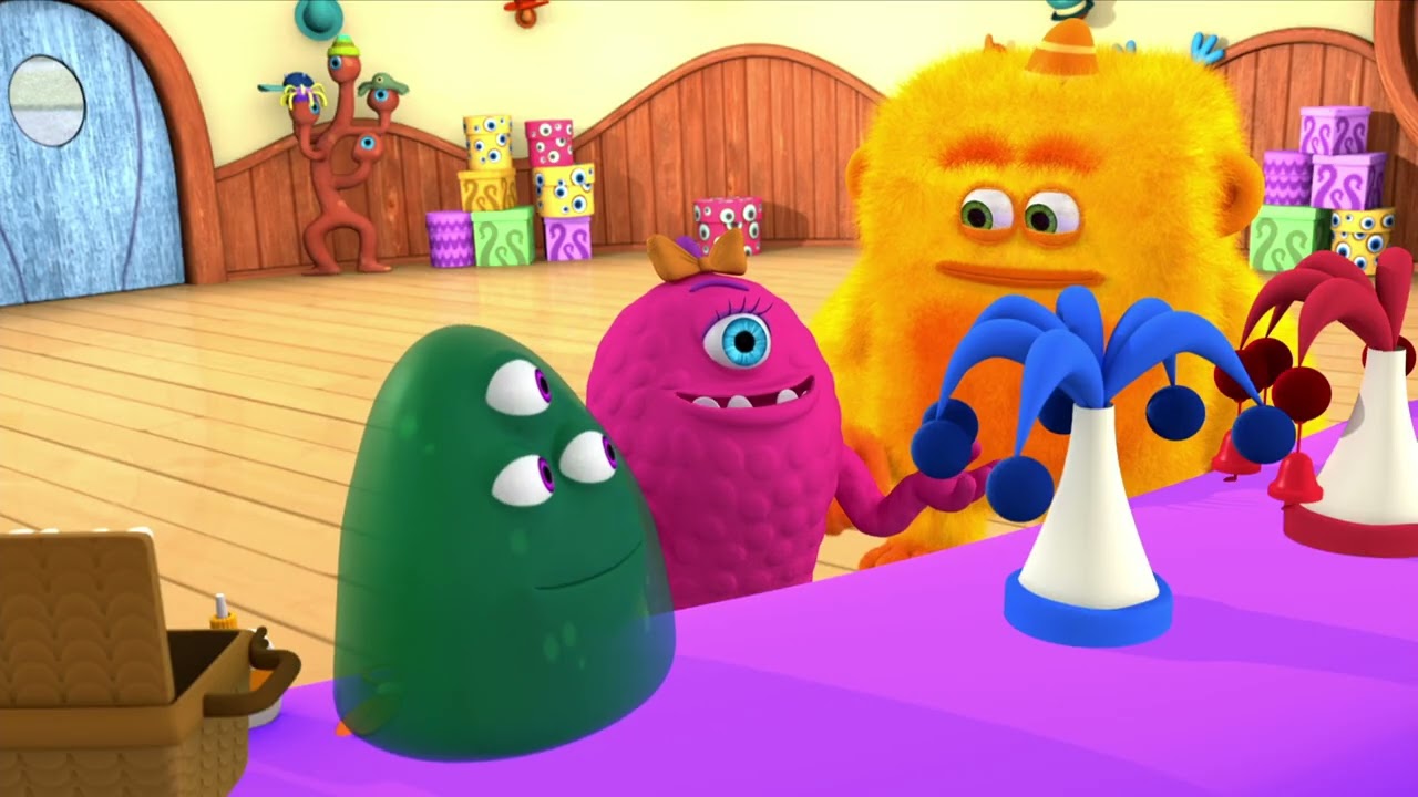 Monster Hat Mayhem | Learning Math for Kids! | Monster Math Squad