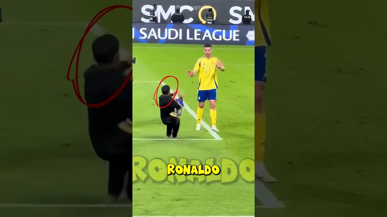 He MET RONALDO but LOST the Phone #shorts #football #fifa #trending #ronaldo #fans #cr7 #soccer