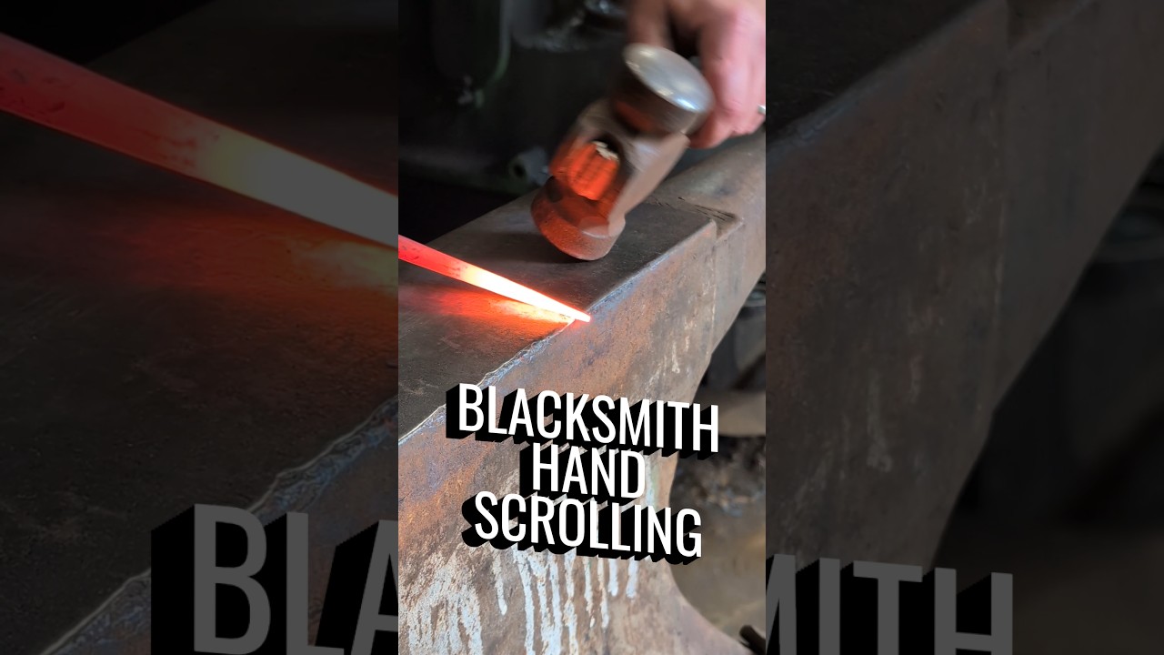 #blacksmith scrolling by hand on the anvil #forging #satisfying #asmr