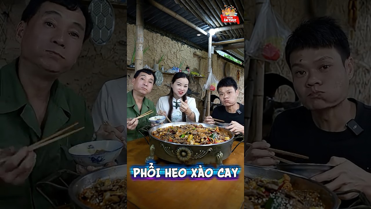 Tú Tú làm món phổi bò xào cay lè lưỡi #trumamthuc #food #cooking