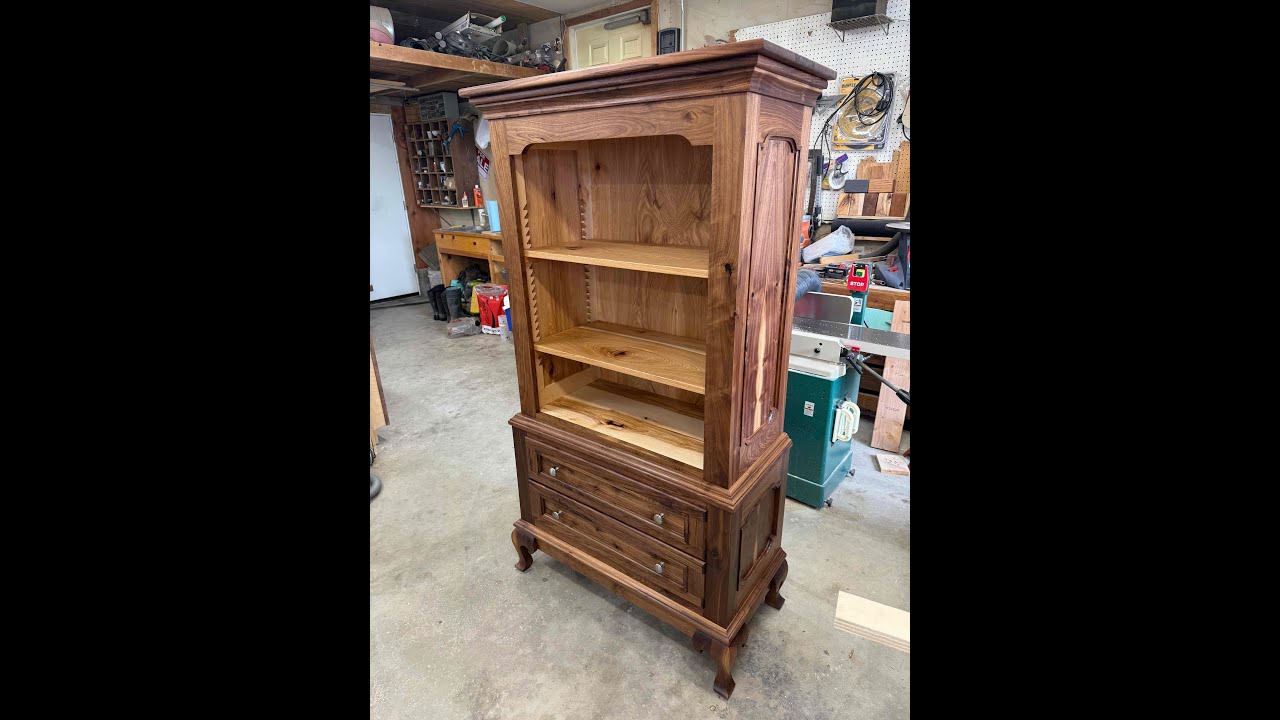 Walnut Hutch - With a touch of hickory