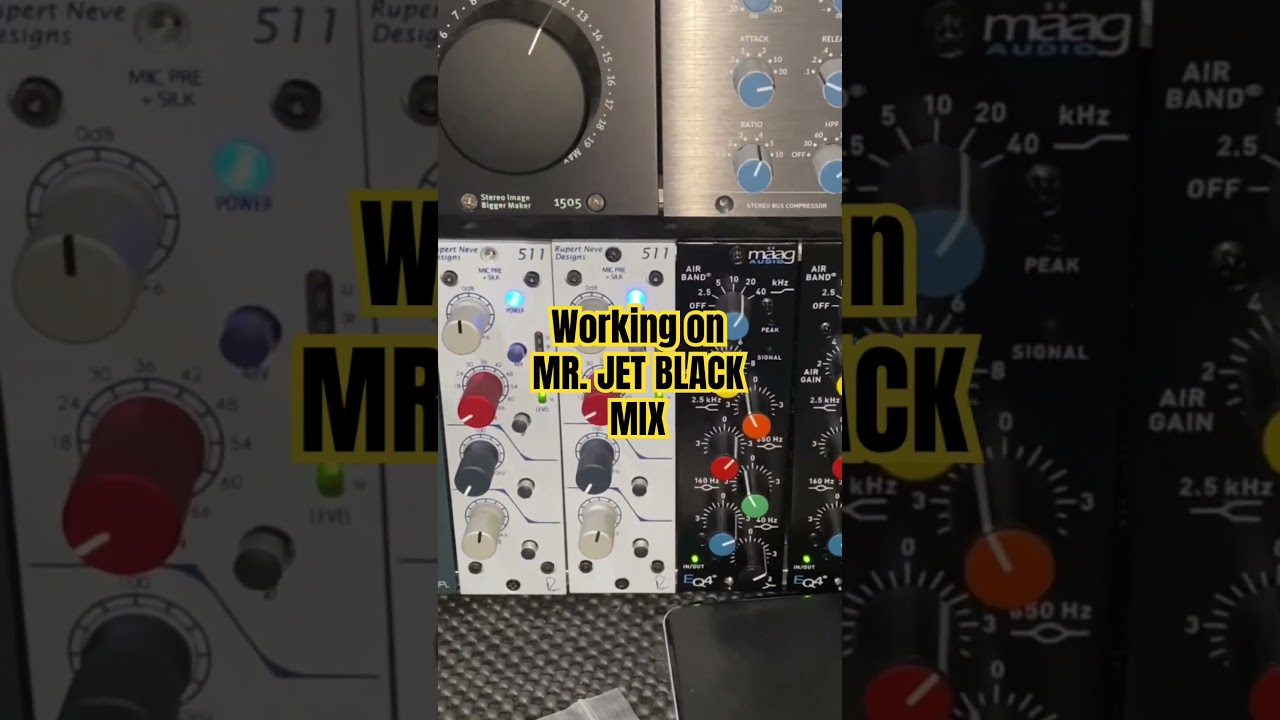 Working on MR. JET BLACK Mix. #easki #hiphop #music #producer #analog #boombap #music