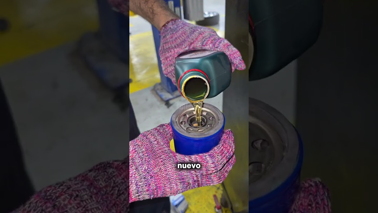 Así puedes cambiar el filtro de aceite de tu auto💯✅🤯