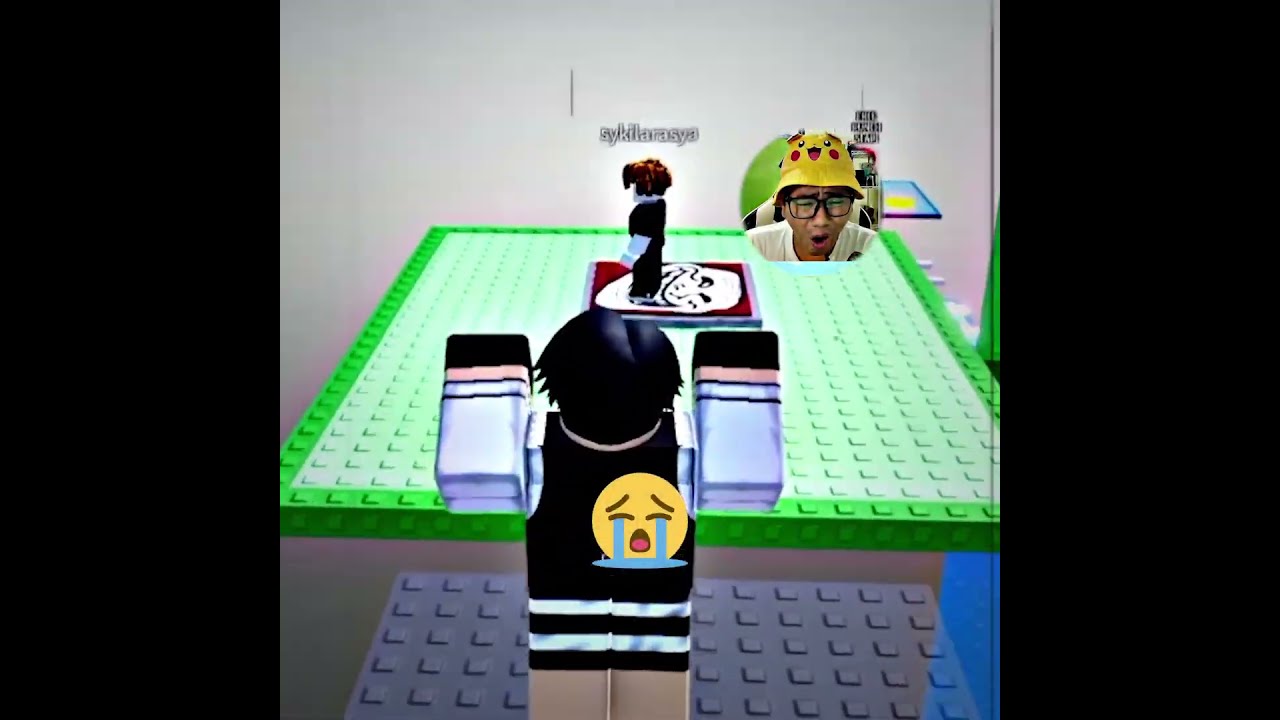 NOOO!! Bacon why you BETRAYED me 😢 #roblox #robloxedit #fyp