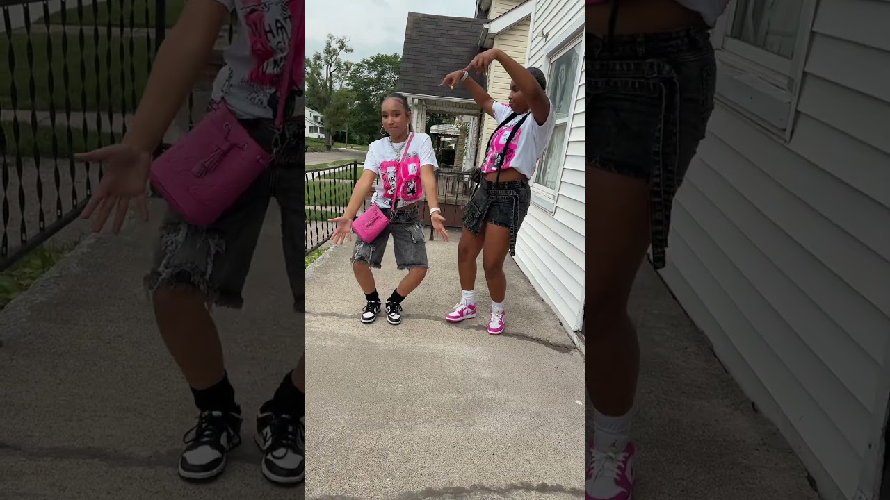 Twinning with @PaytonNicole17 #viralshort #lyrikk #twinning #teentakeover
