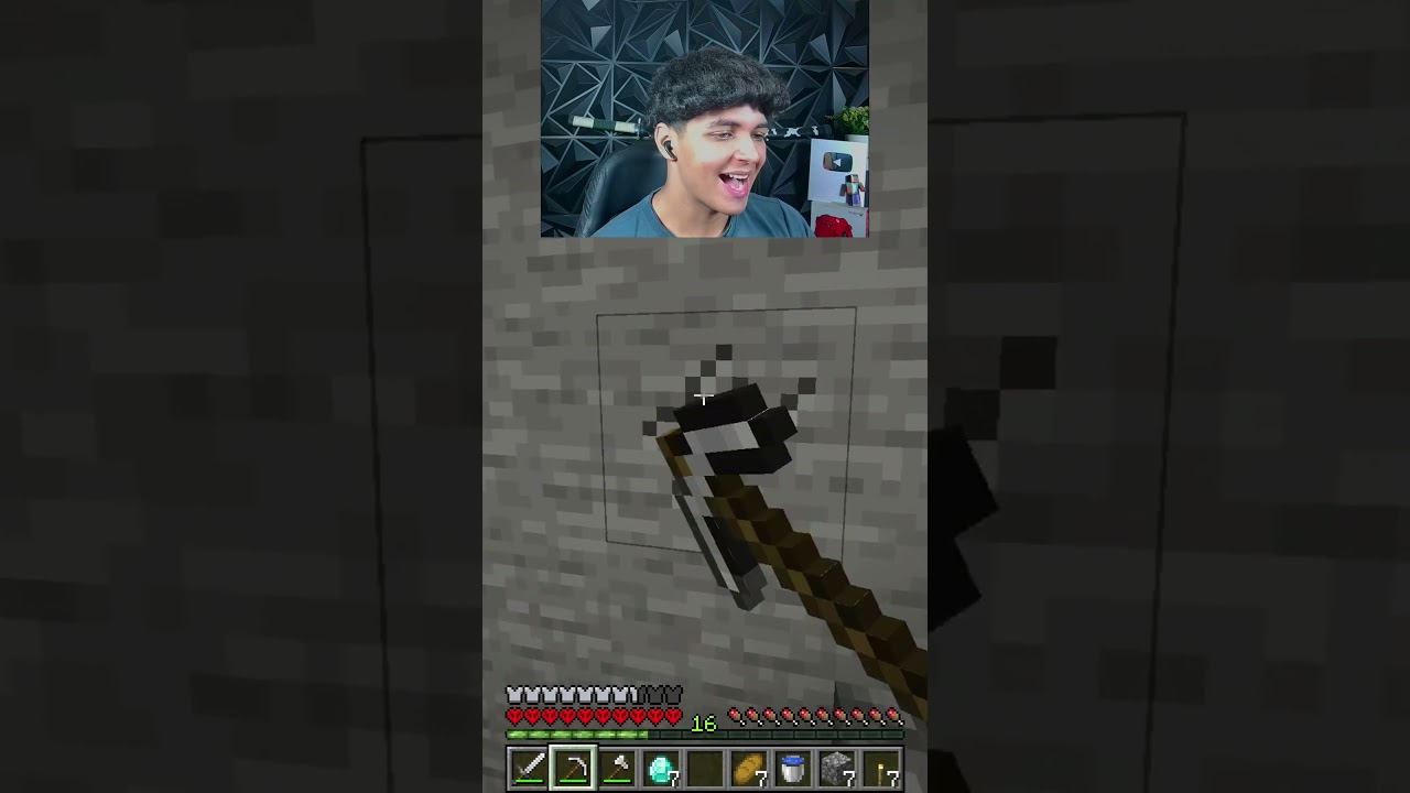CREO QUE ALGO ME ESTA VIGILANDO... #minecraft #shorts