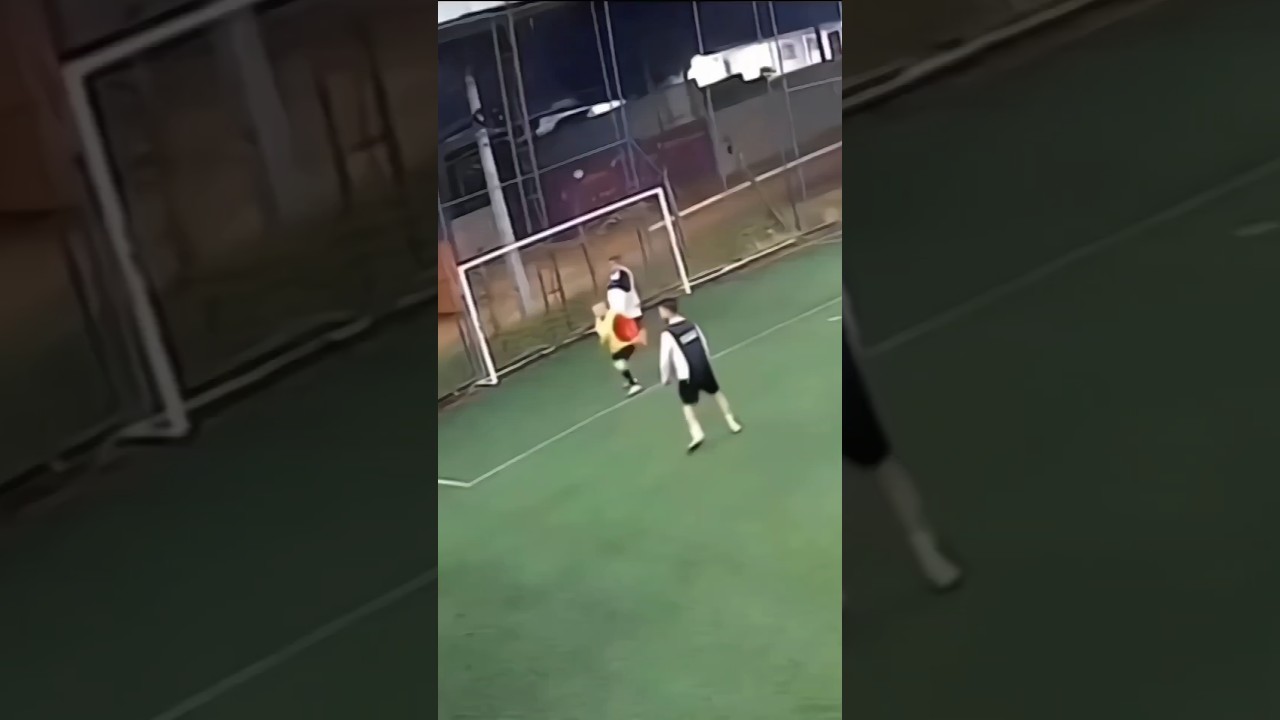 Trap 🪤 football skills ⚽🥵❤️ #football #skills #soccer #shorts