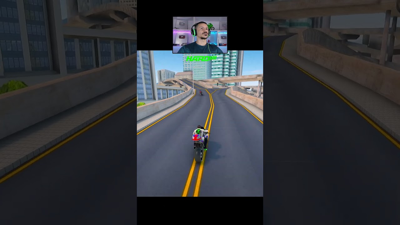 Acertou tudo junto com o cara de moto nessa fuga insana no gta #shorts #viralvideo