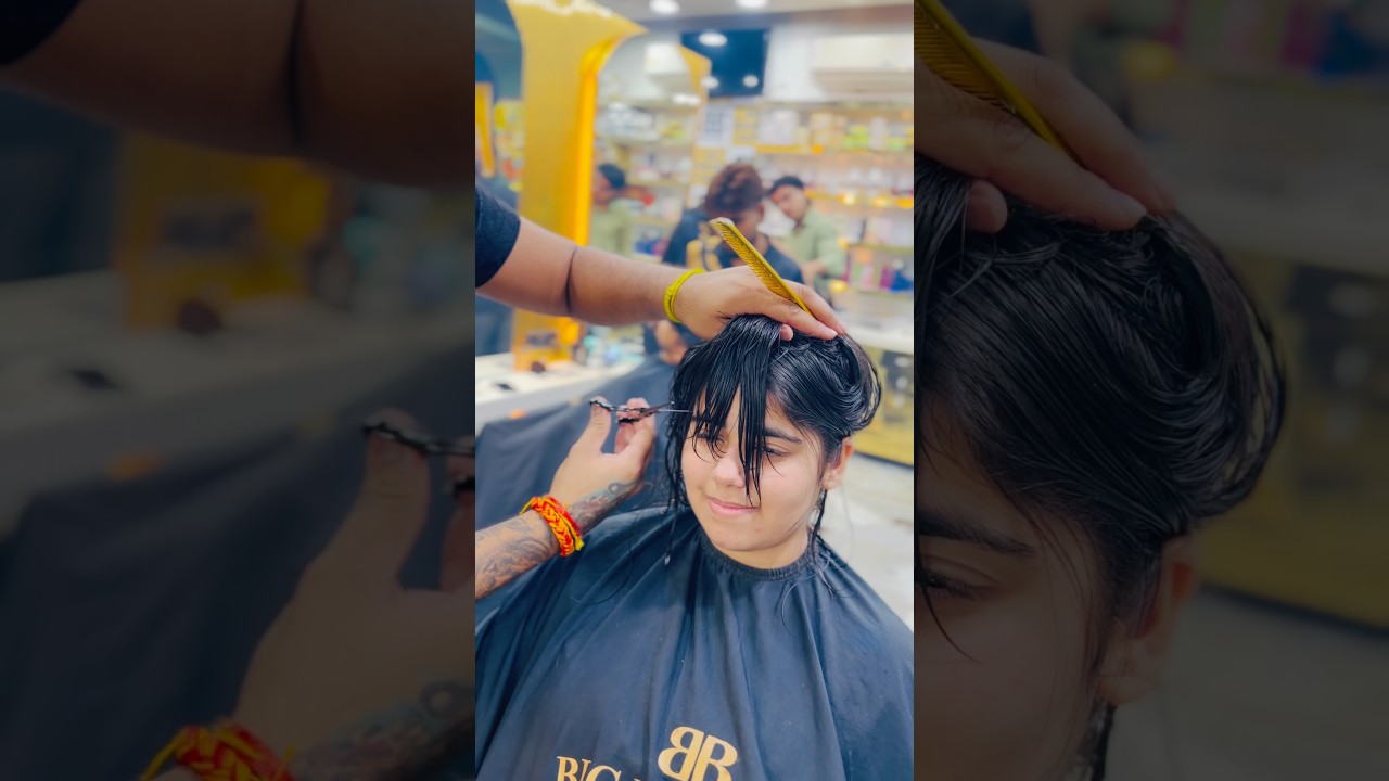 😱Wait for the haircut✂️💇🏻‍♀️#haircut #shorts #tredingshorts #hairstyle #hair #viral #reels #fyp #
