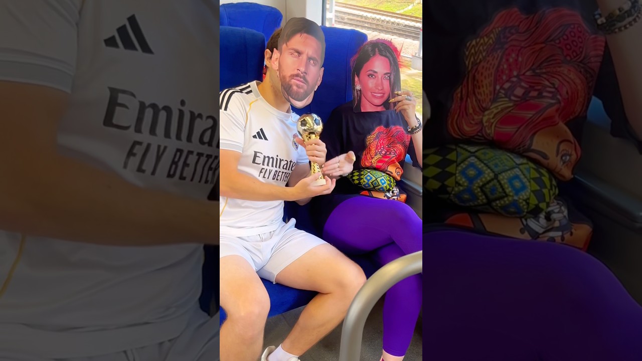 Ronaldo pretended to be Messi to take the cup…😂#alexlips #pranks #funny #football #ronaldo