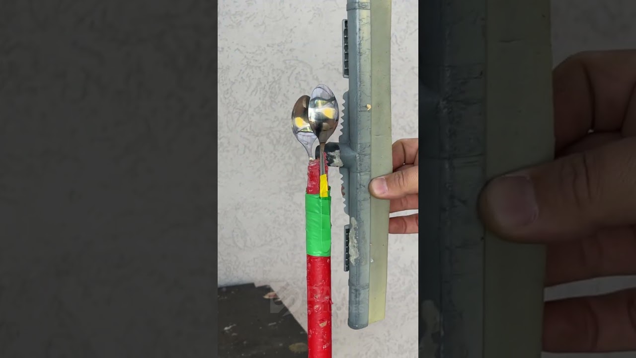 He Put A Spoon On A Mop And Created A Surprising Tool #DIY #Hacks #Tips