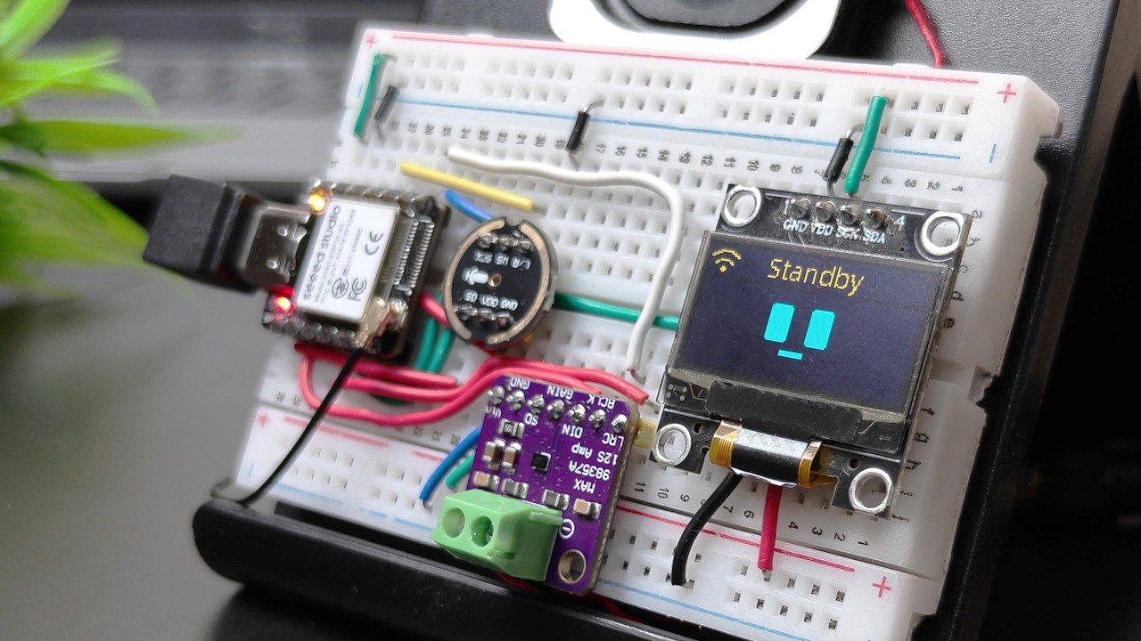 I Built an AI Desk Buddy with ESP32 (Xiaozhi + Custom Face UI)