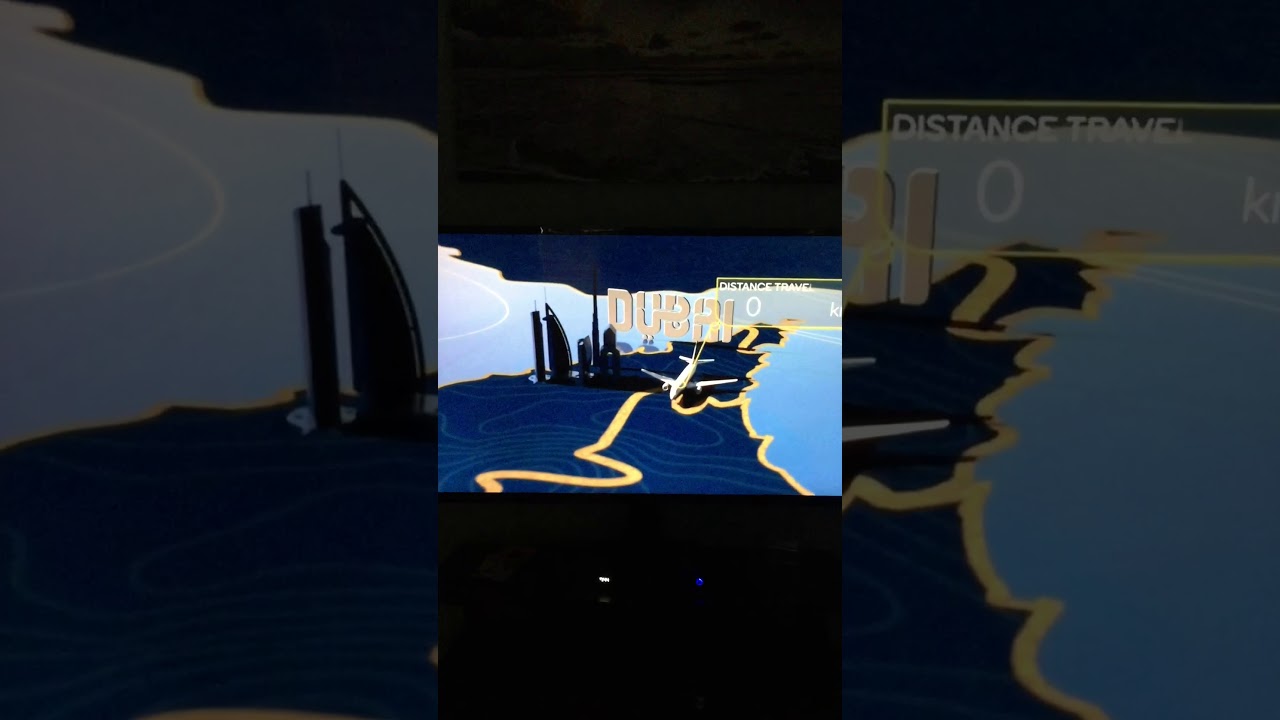 Plane flying over FLAT EARTH