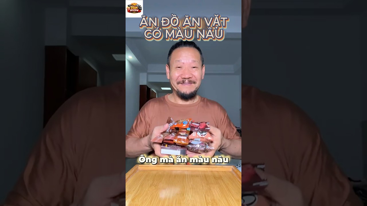 Ông Lão mukbang: Ăn đồ ăn vặt có màu nâu #food #mukbang