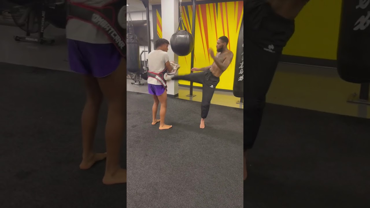 One week out from Mexico fight . #muaythai #mma #fighter