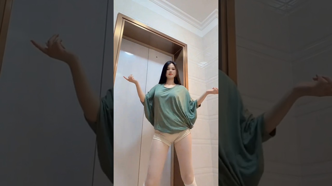 #dance #chinesedancer #bestshuffle #trending #beauty #leggings  #bestshuffle #beautiful #cute #ootd