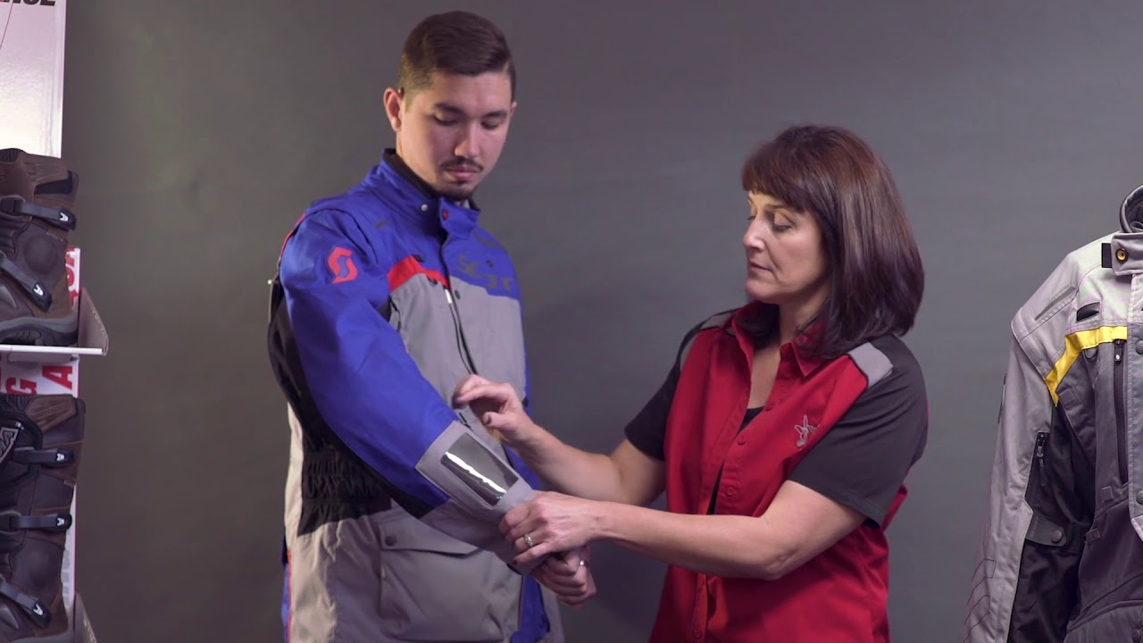 ADVENTURE TALK Scott Suit Review