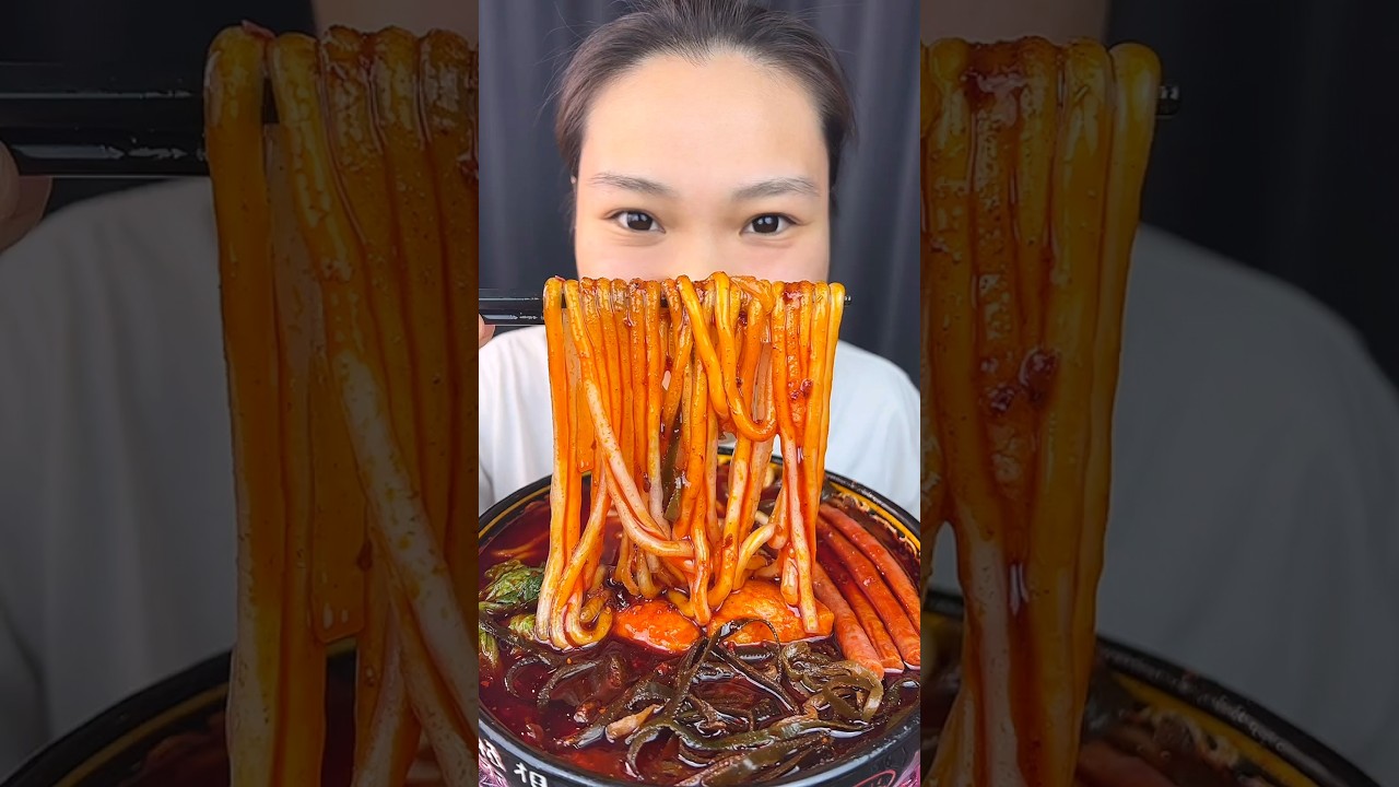 asmr spicy food noodles mukbang show #asmr #eating #noodles