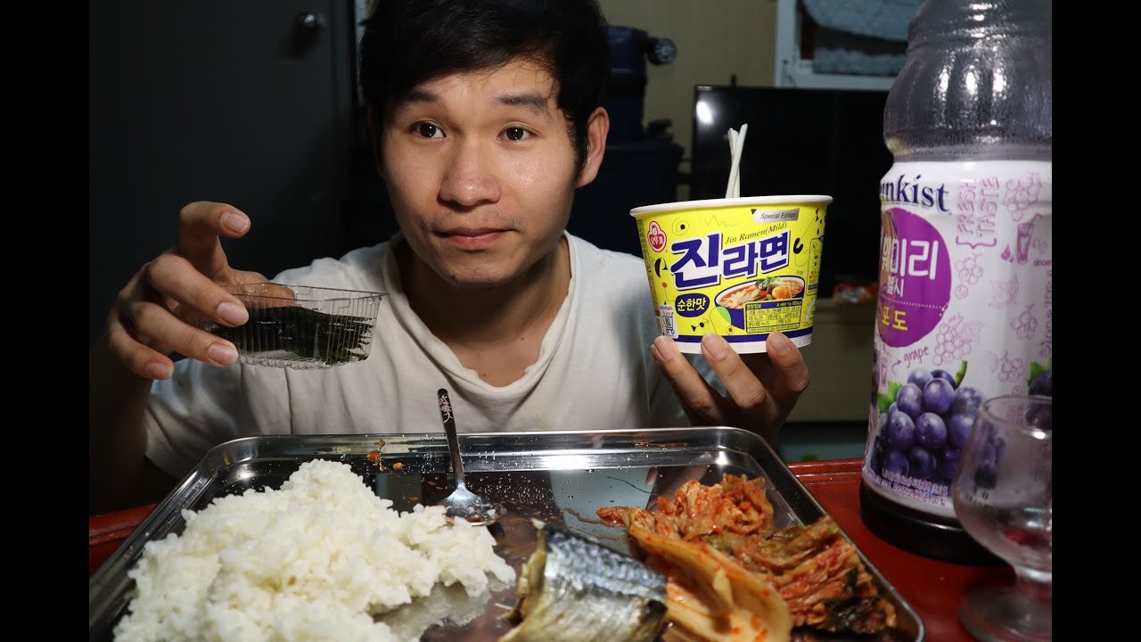 Real sound .ASMR .Muk bang .Korean food eating sound.