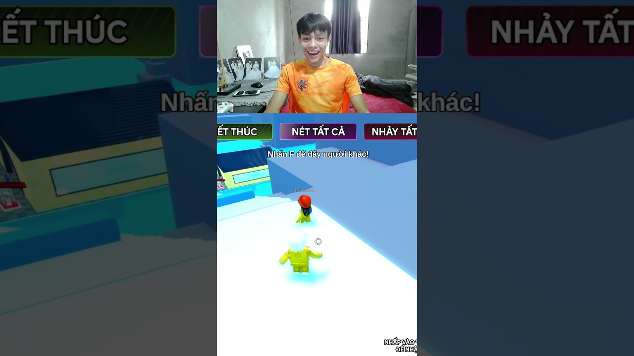 Trượt chân rồi cứu tôi.. #roblox #robloxshorts