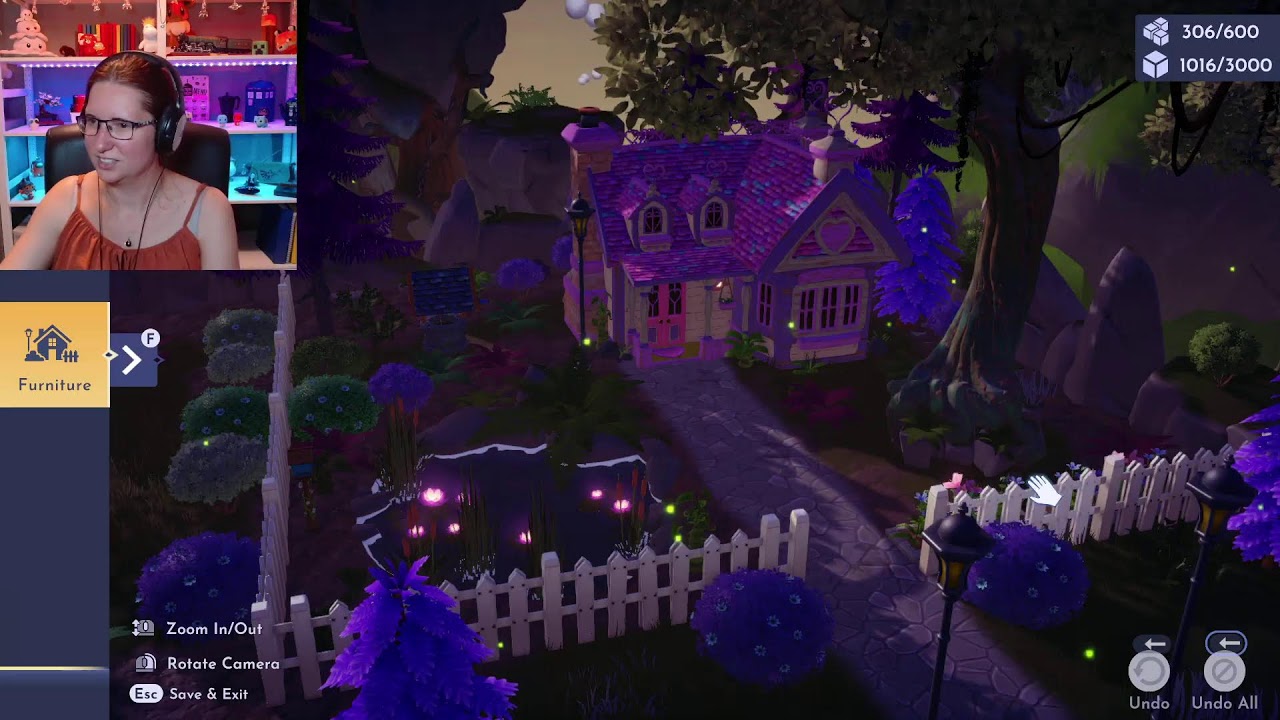 We're Back - 2nd Attempt. Disney Dreamlight Valley Decorating