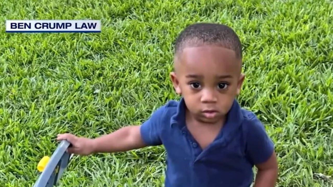 Grief, protest as boycott shuts down Mississippi Walmart where 1-year-old was killed
