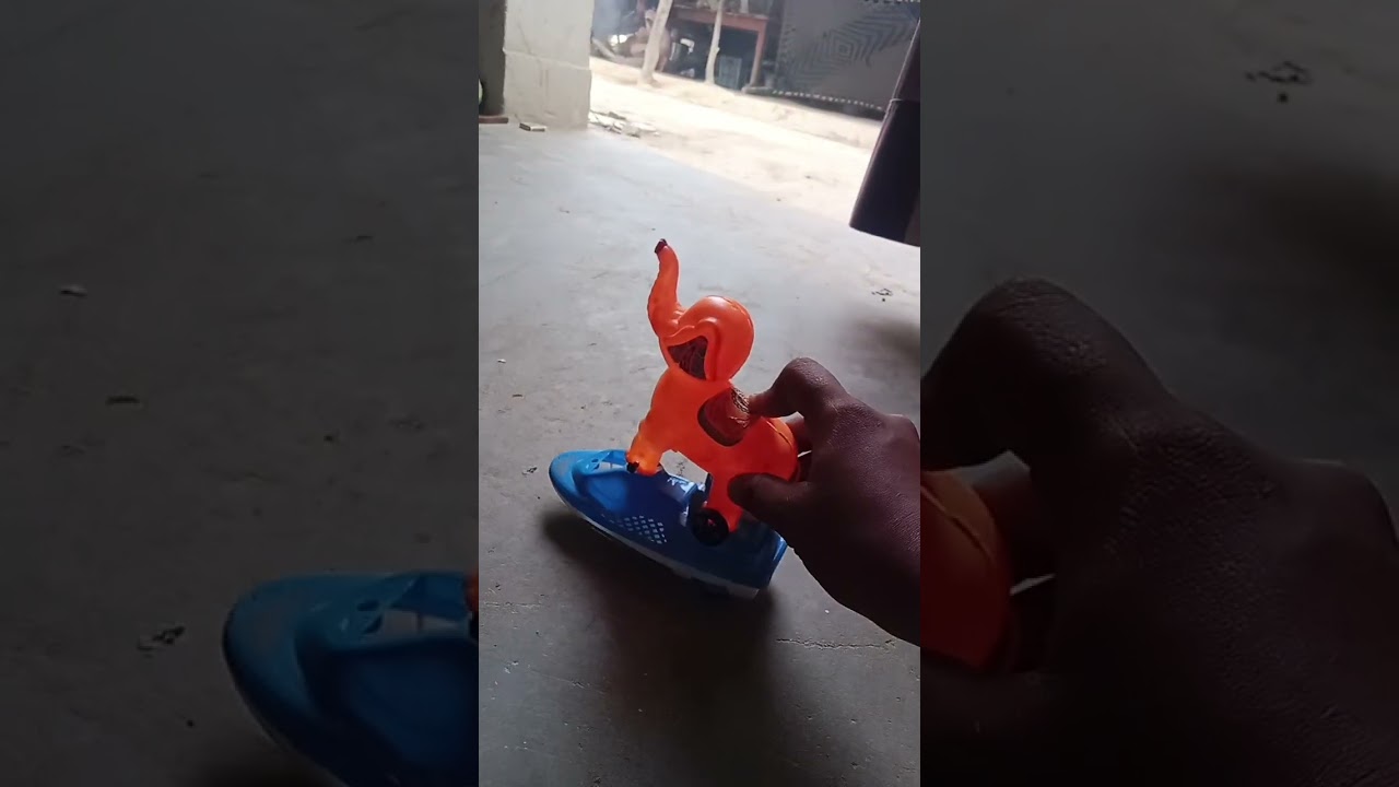 ek mota hathi ghumne Gaya #funny #toys💕♥️💖🦣 #janemerijanemanbachpankapy🦣 #carspott #automobile ♥️💕🦣
