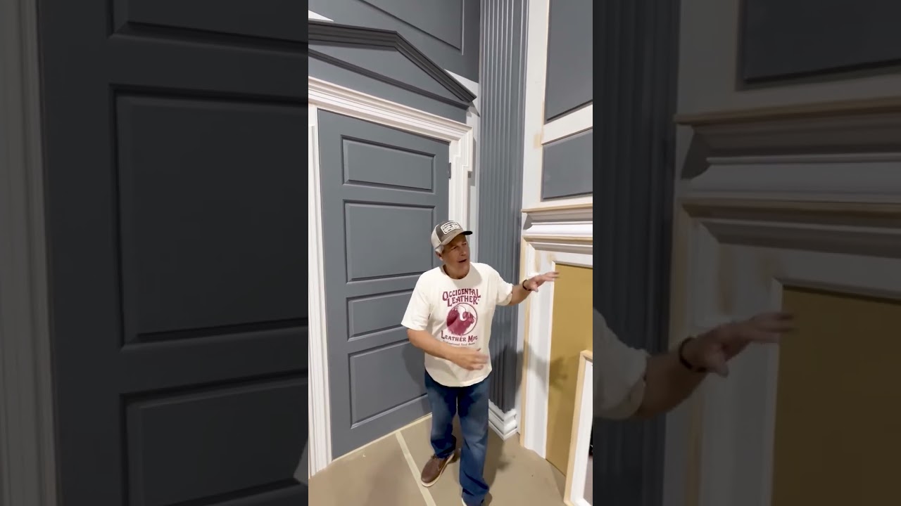 MASSIVE Trim Installation! (Recreation of Independence Hall)