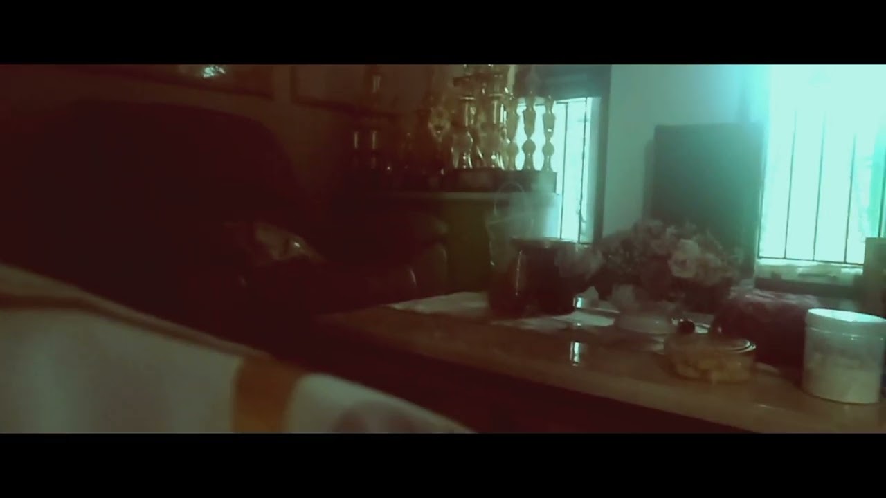 Terjebak rumah pembunuh trailer 