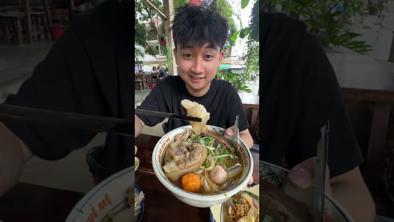 Bún bò huế siu ngon. #shorts #streetfood #food #foodie #foodlover #foodreview #review #saigon #anvat