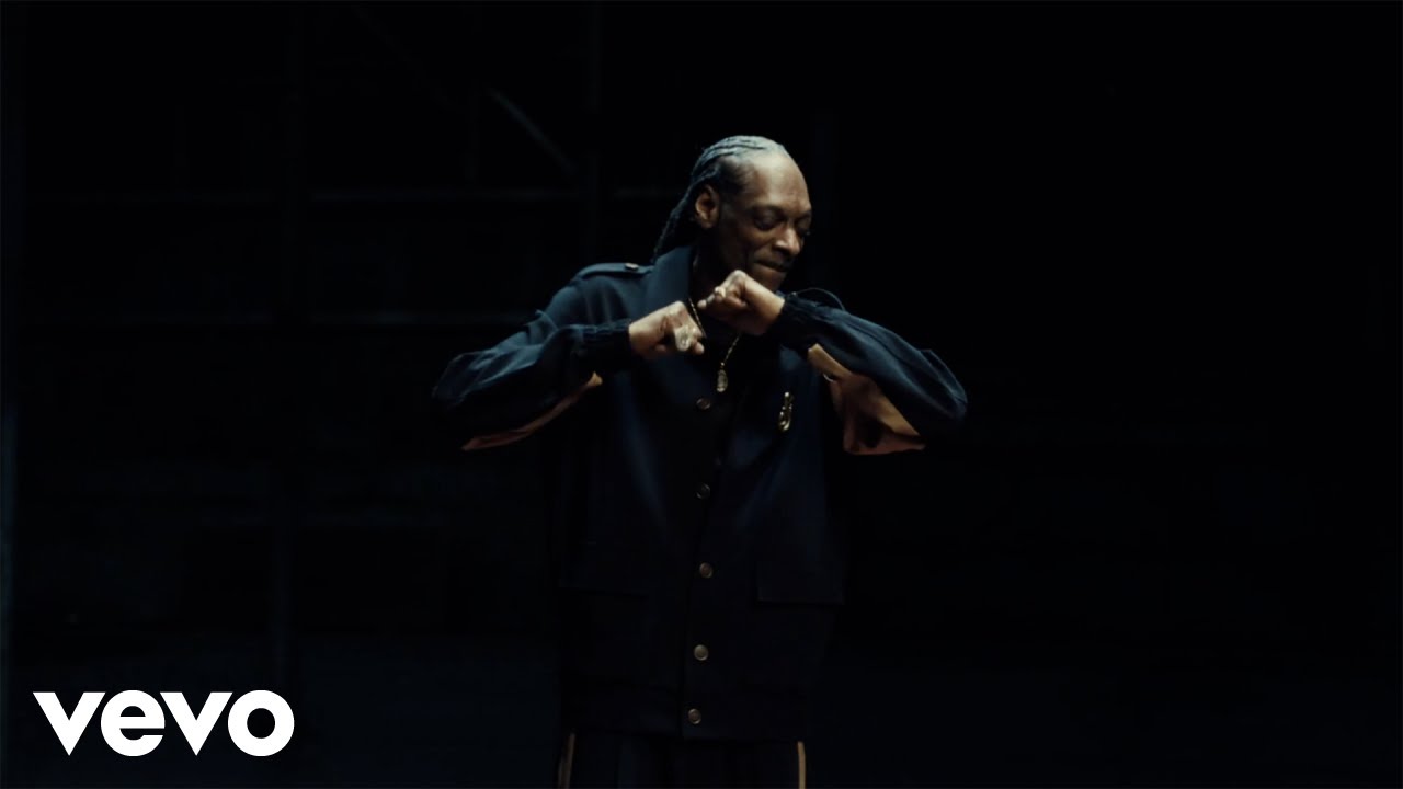 Snoop Dogg - Lied 2 U (Official Music Video)