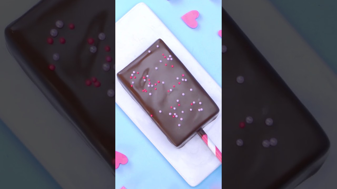 Cute Heart ❤ Chocolate Cakesicles 🍫  Easy Cake Pop Treat #shorts #popsicles