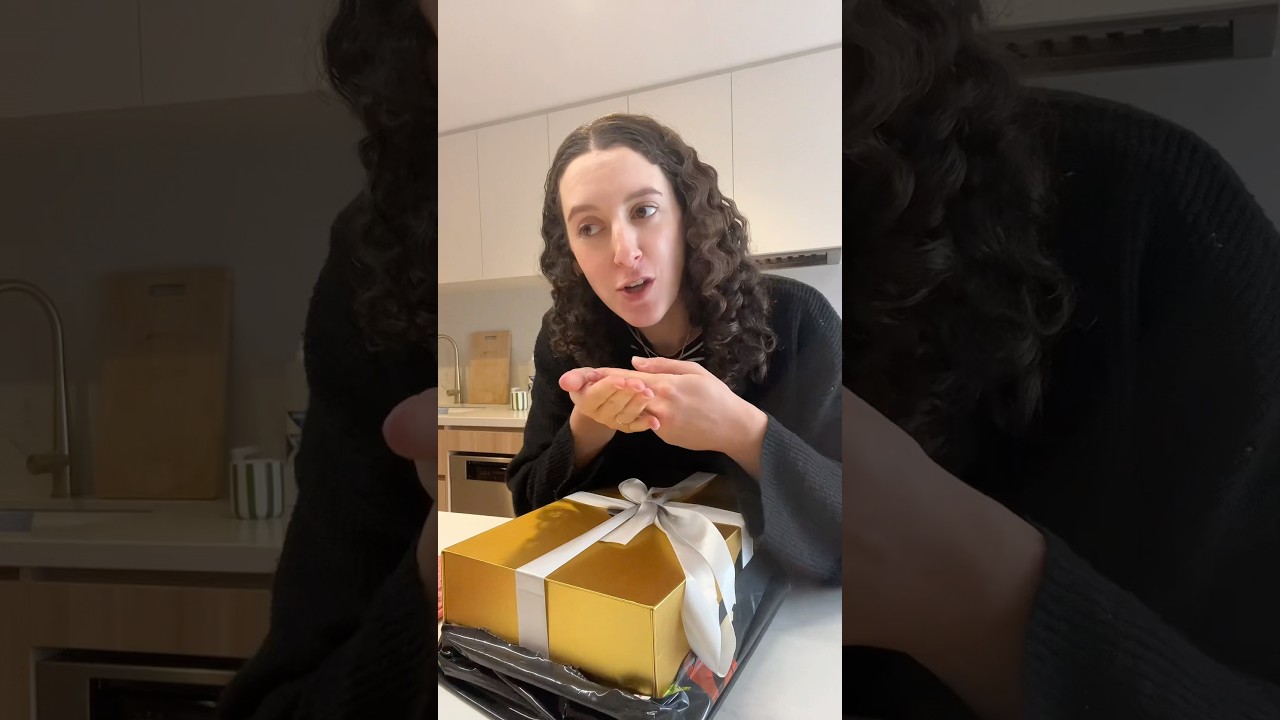 Unbox some PR with me ☕️
