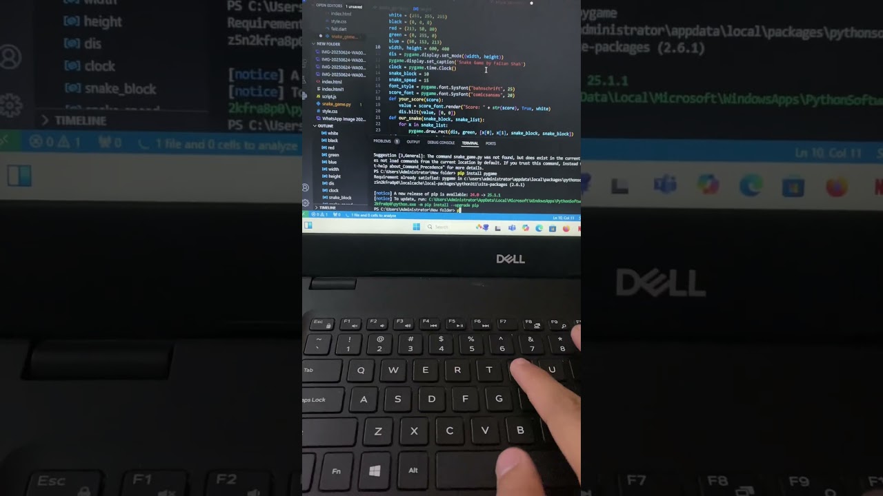 Snake game developed using python language #coding #pythonanddjangofullstackwebdeveloper#programming