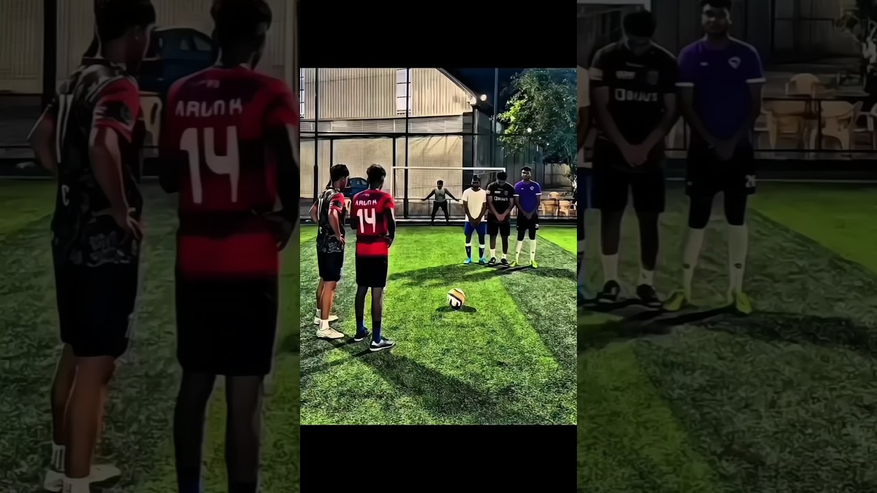 Viral Football Skills ⚽🥵❤️ #football #skills #soccer #shorts