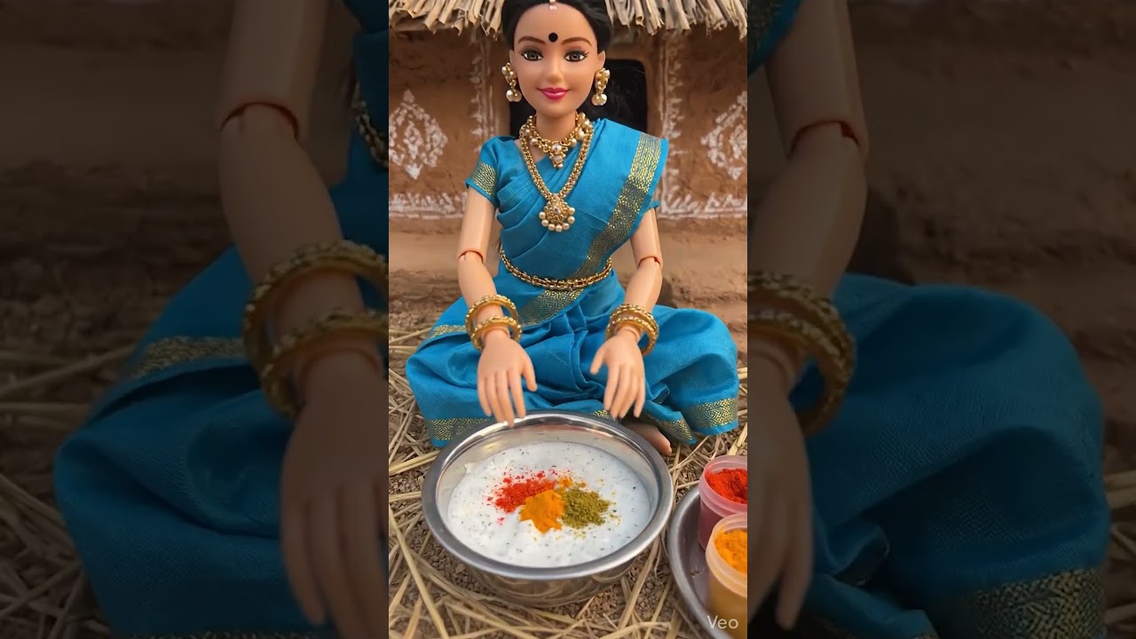 Miniature Woman Doll CookingTraditional Spicy dosa & Coconut Chutney | Satisfying Miniature Food